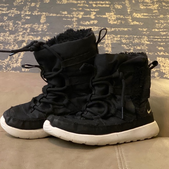 Nike Kids Roshe One Hi Flash (PSV) Boot - Picture 5 of 11